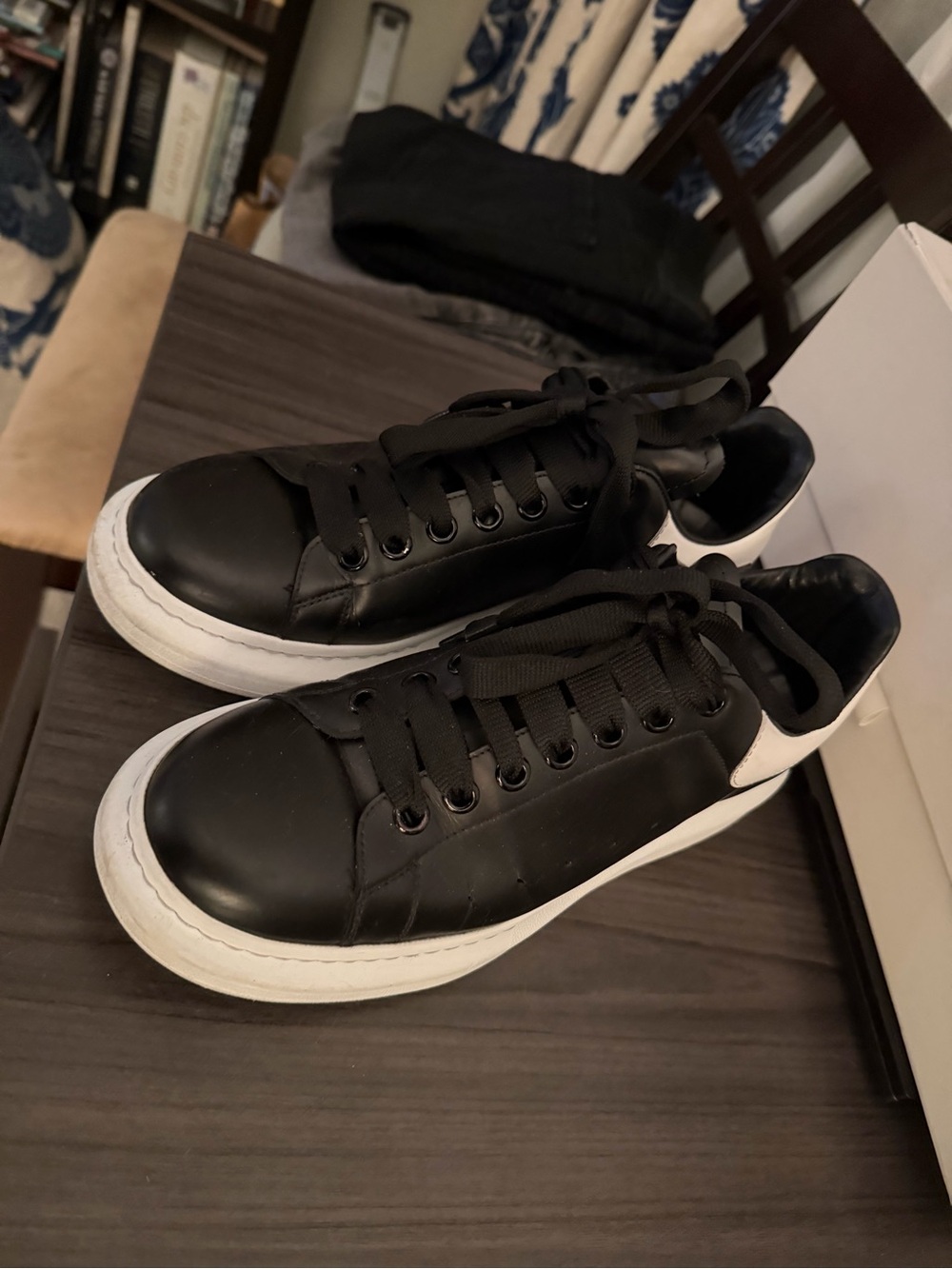 Alexander McQueen Black Leather Low-Top Sneakers with White Heel Tab